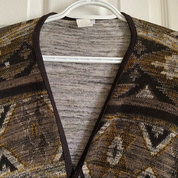 Suzy Shier Cardigan - Picture 2 of 9